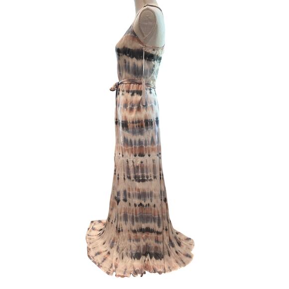 MSRP $215 NWT YOUNG FABULOUS & BROKE Carla Maxi Abstract Animal Wash Size M - Picture 6 of 10